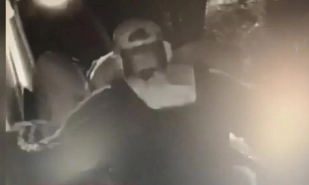 Εφιάλτης για ηλικιωμένο στο Δήλεσι - Ληστές εισέβαλαν στο σπίτι του και τον χτύπησαν